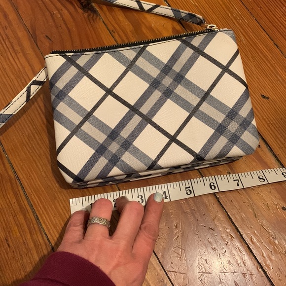 Apt. 9 safekeeper RFID-blocking small blue plaid purse - Picture 13 of 14